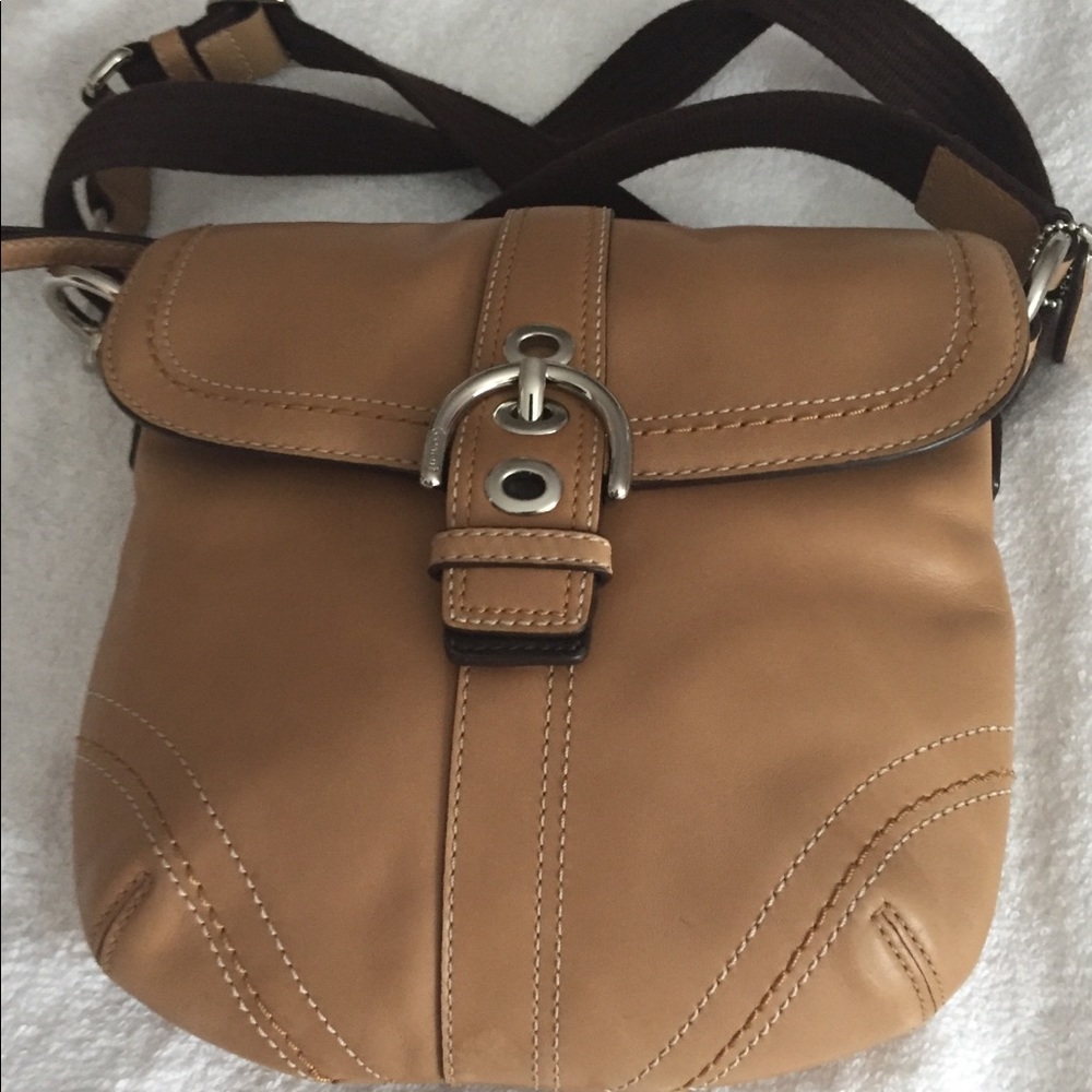 ❤️COACH❤️ EUC 💕 Leather Crossbody Purse